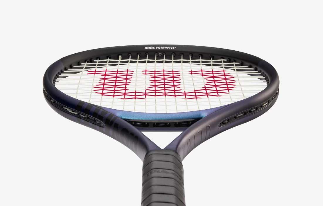 Wilson Ultra 100 V4 (2022) Tennis Racquet 4 Wilson Ultra 100 V4 (2022) Tennis Racquet - Image 4